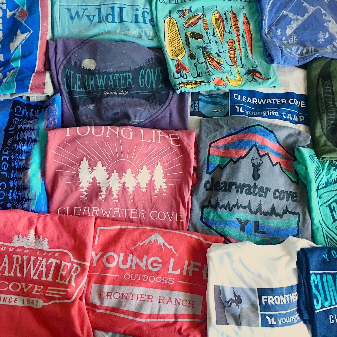 YoungLife's tweet photo. Shirts on shirts on shirts. #YLtshirtday https://t.co/7MPvtt1rnK