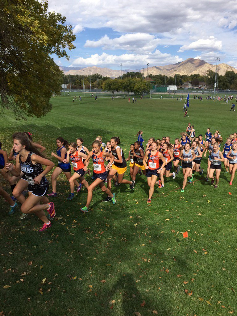 RunningBengals's tweet photo. Lady Bengal cross country rocking it at Region! @bengalsbhs https://t.co/i7HlHXm7oQ