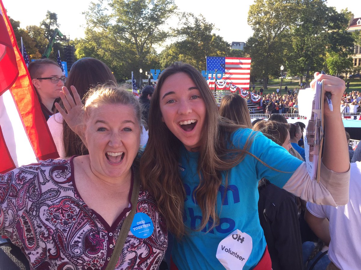 rpcvbg's tweet photo. #HoosiersForHillary! Two #IndianaUniversity grads at the @HillaryClinton rally at #OSU in #Columbus #Ohio  @itsmorganburris @HillaryforOH https://t.co/YxuetjdBjA