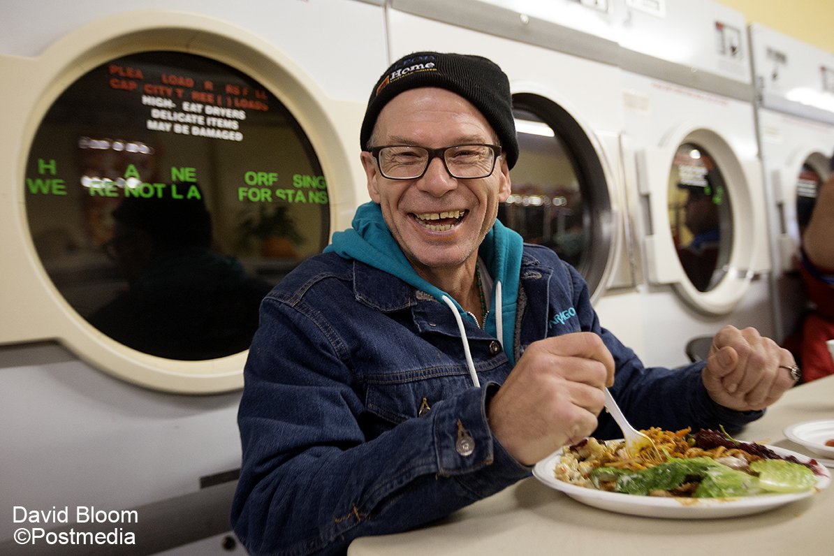 davidbloomphoto's tweet photo. Millbourne Laundromat continues tradition of community Thanksgiving dinner https://t.co/NnSbN8me6Z #thanksgiving #yeg #turkeyday https://t.co/HyW6DXypcy