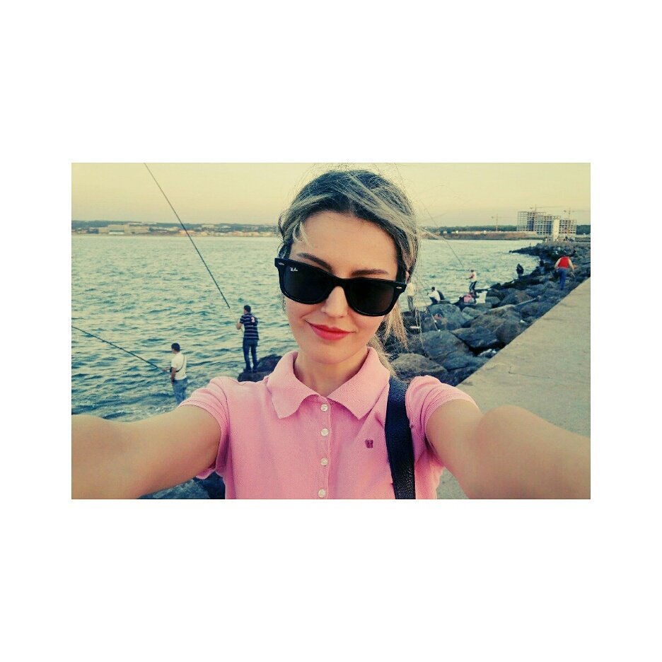 RajaMeziane's tweet photo. أحلى ما في بلادي : أولاد بلادي الزاوالية ...لطالما كان الوطن للحقارة و اصحاب الشكارة...والوطنية للزوالي و الحمدلله ."ميزيرية وتحيا الجزاير" https://t.co/2iMsXpc8mB