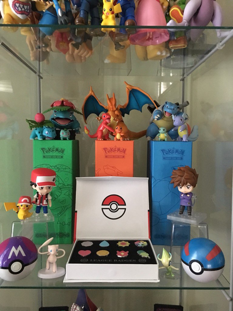 NickG7_12's tweet photo. @pituvision spending some quality time organizing the pokemon display after watching you hunt pokemon figures. https://t.co/ORGxvhh1Tk
