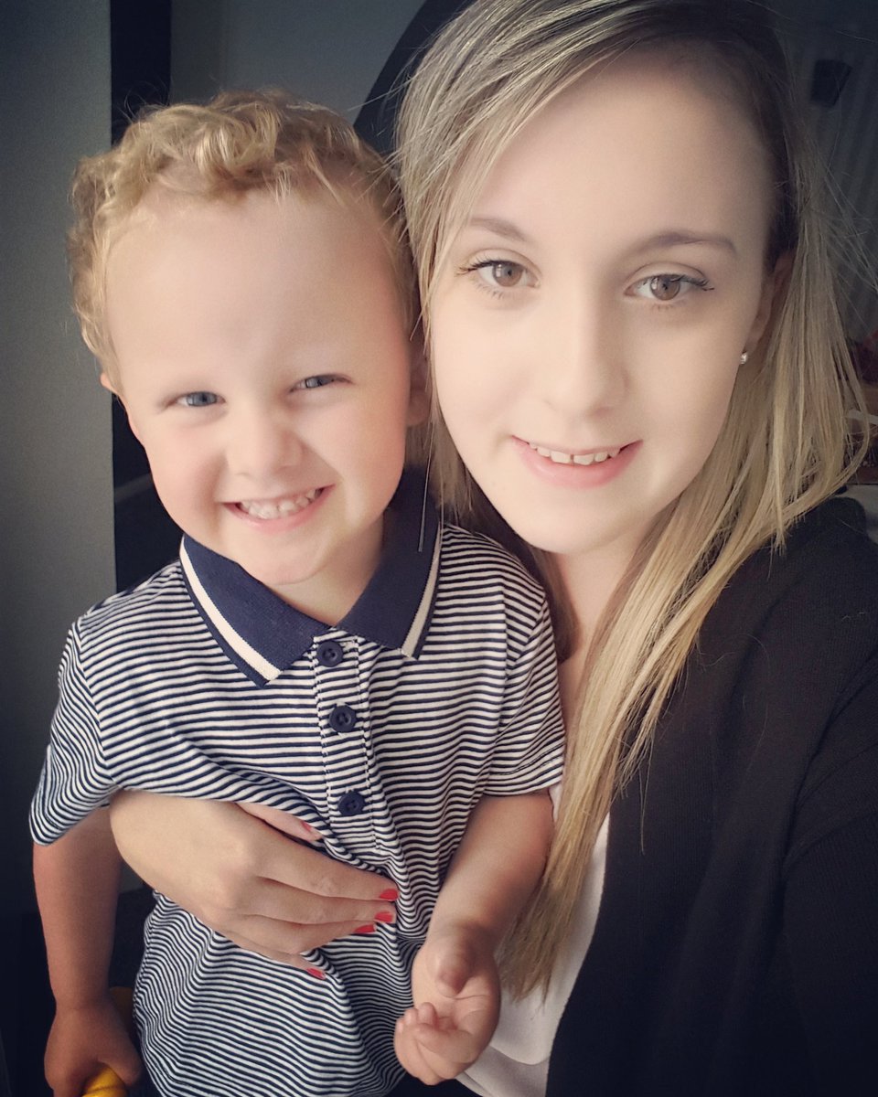 Charlie_AmandaX's tweet photo. My Leo ❤ https://t.co/8yDoHo50ho