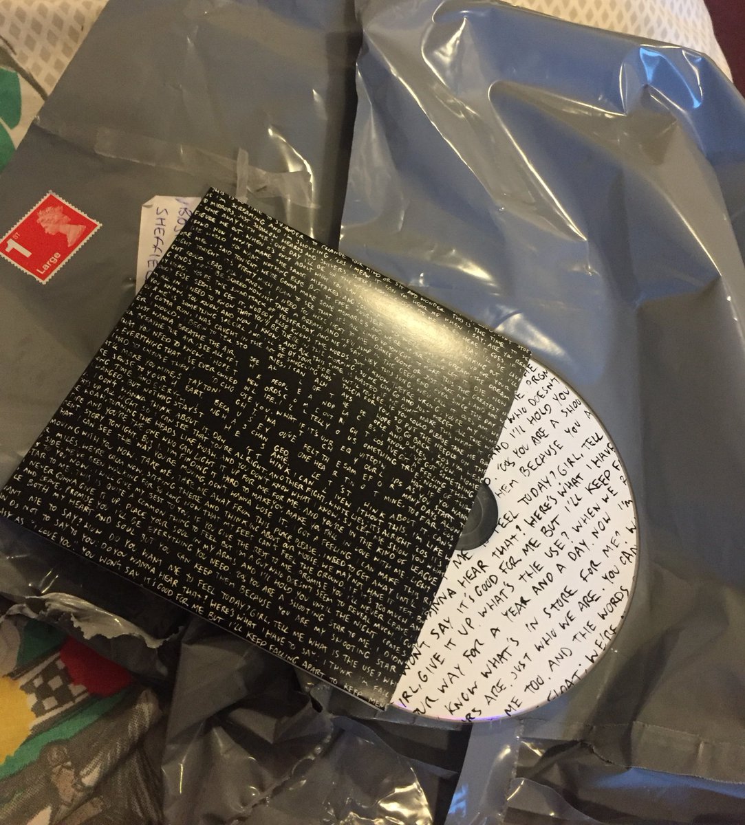 NJHdanielle's tweet photo. Was like a game of pass the parcel opening my @PolarCollective post 😂 https://t.co/LTGRgycXh1