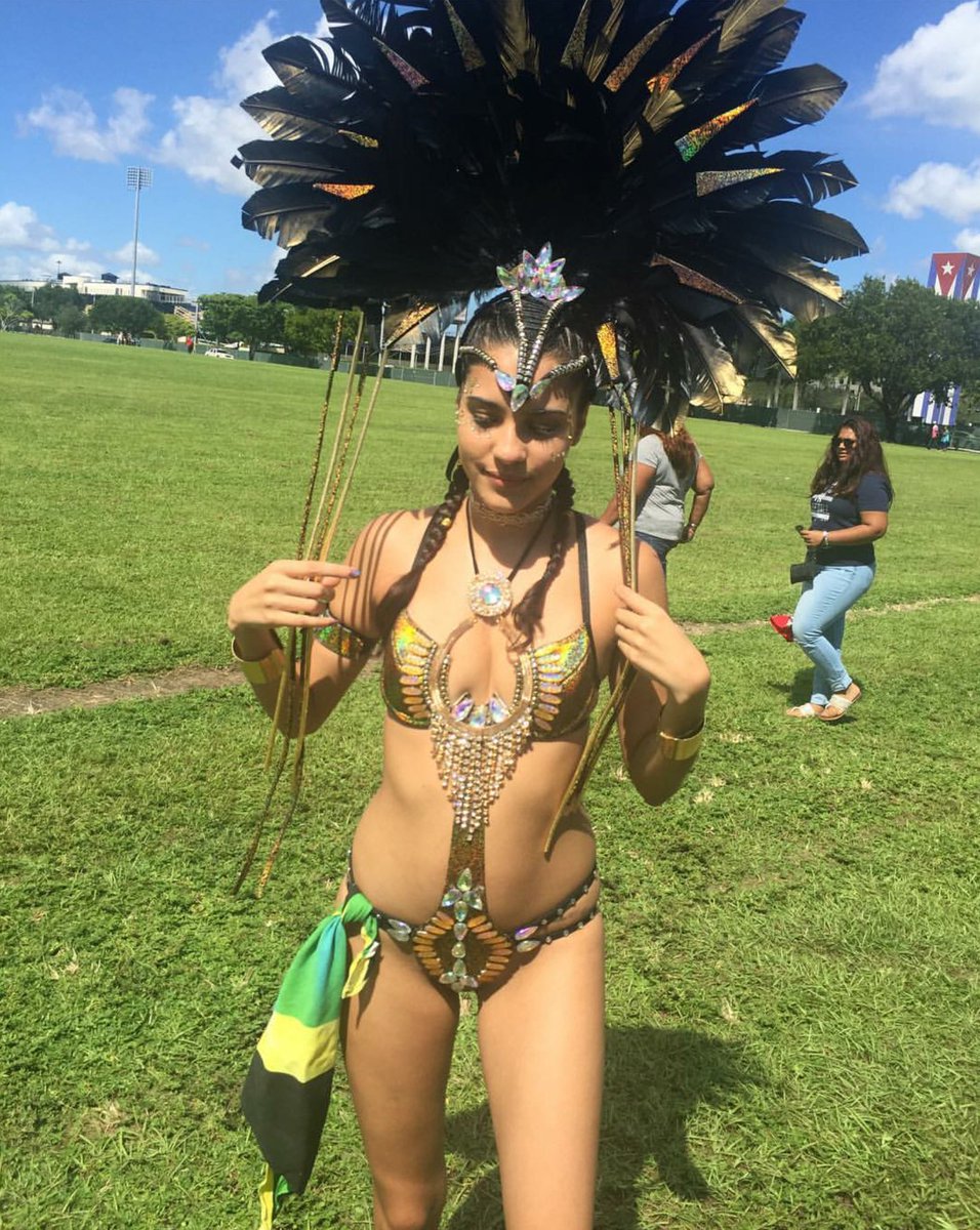 ViewsFrom876JA's tweet photo. 📍 Miami Carnival 2016 Highlights 

  #MiamiCarnival  #MiamiCarnival2016 #ViewsFrom876 #View876 https://t.co/PNrFNguK9P
