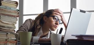 LSEnews's tweet photo. #workplacedepression now a global crisis says @saraevanslacko @PSSRU_LSE on #WorldMentalHealthDay https://t.co/tZLtkPaN7B https://t.co/YOec1I5s9N