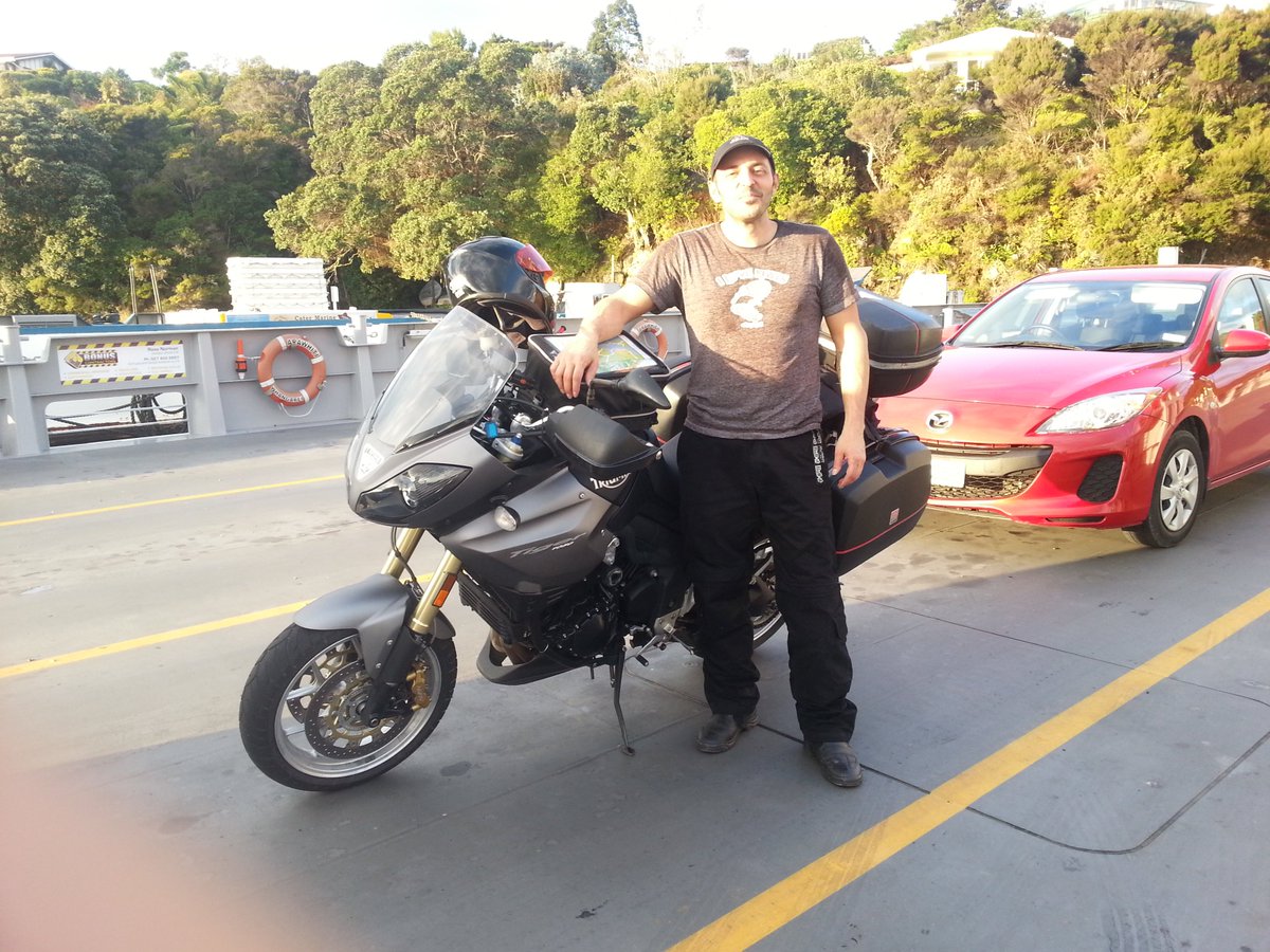 CarryMomentum's tweet photo. #Hokianga Vehicle ferry Kohu Ra Tuarua from #Rangiora to #Rawene - #NewZealand https://t.co/pdJ1AvCHfC
