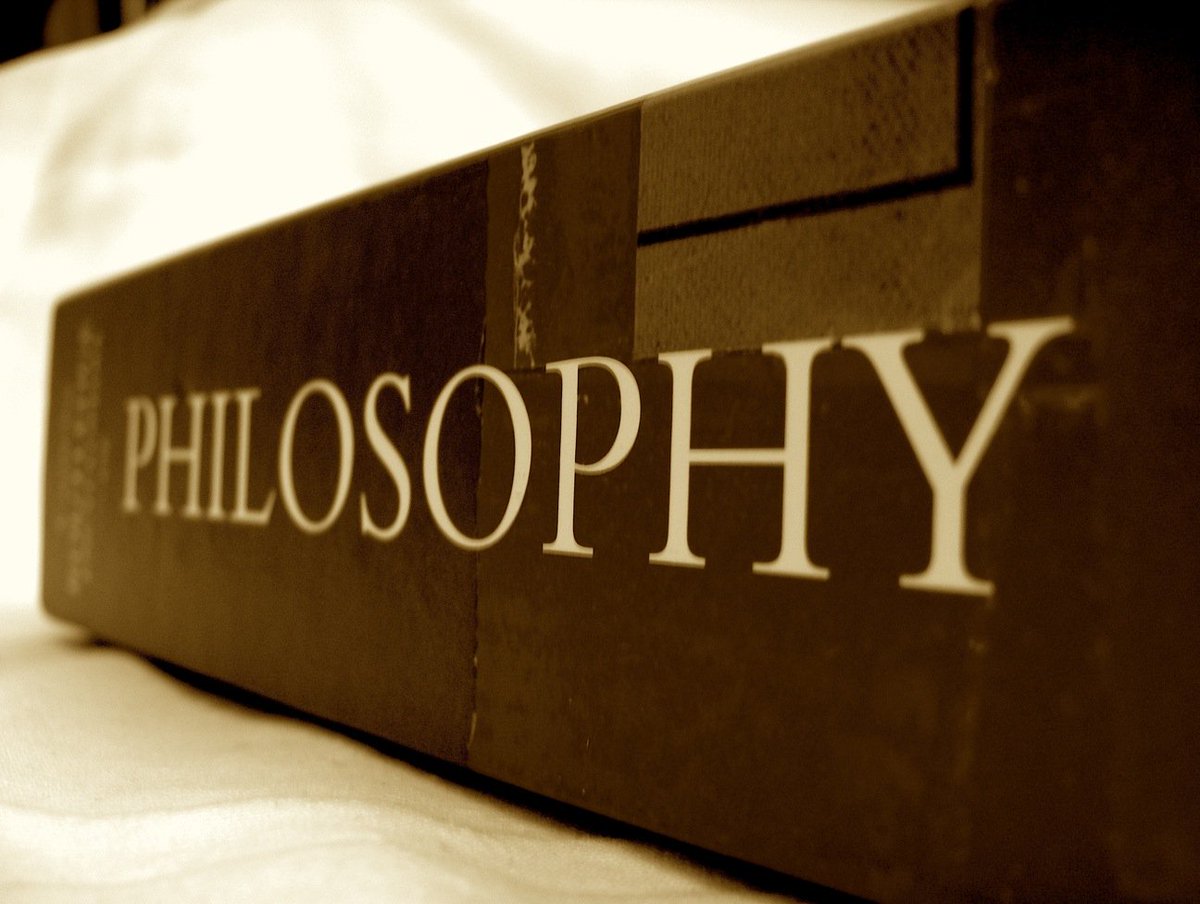 BooksdotClub's tweet photo. Philosophy Books: 10 Best Philosophy Books Of All Time. Check out here: https://t.co/p3KavqMXek #dotClub https://t.co/cNr8iJptOD