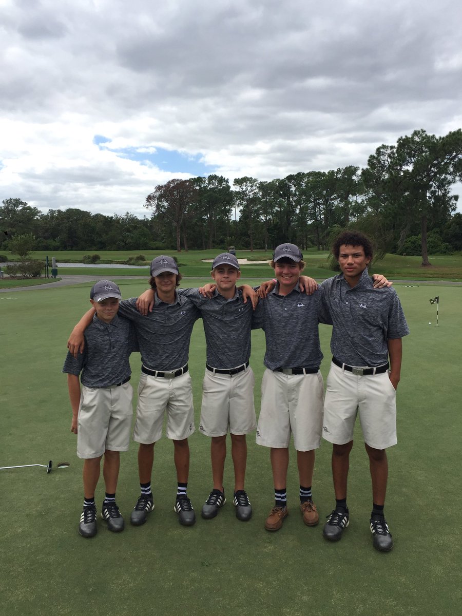 Congratulations to boys golf who finished as District Runner Up! 🏌⚡️. Region play on Monday at 8am