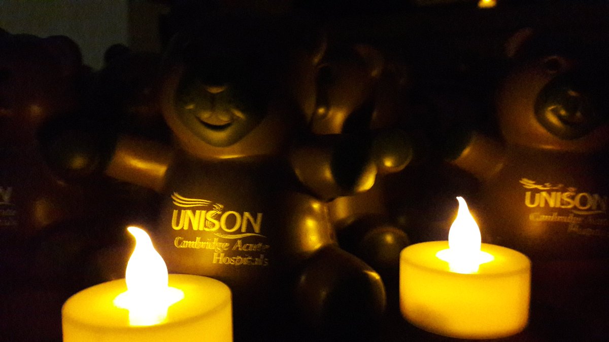 QuiteLikeChris's tweet photo. @TimetoChange @Frankleecentre @CUH_NHS Our #OpenMindNight is being supported by @unisontweets - they brought along an Army of Stress Bears! https://t.co/DLZa2XDeUk