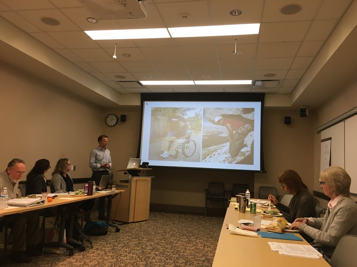 Aidcube's tweet photo. Dr. Steven Hays @UCSF and AidCube connected rehab presenting at the California Society for Pulmonary Rehabilitation meeting #telehealth https://t.co/EGO73MlYrt