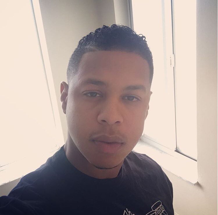 FuegoFBM's tweet photo. Gym Swig 💪🏽🏃 #FireboySeason 💀💰 https://t.co/4hlIFokXDR