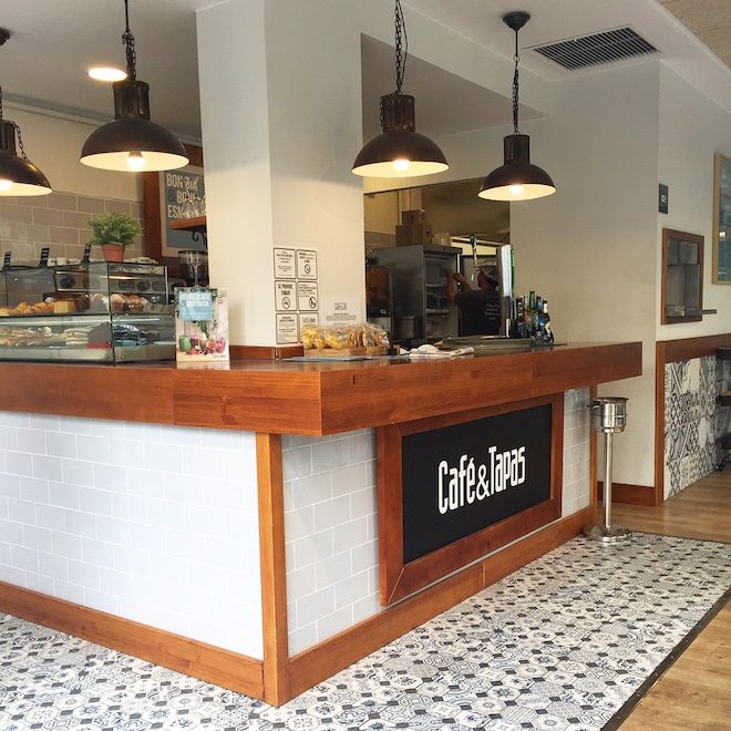 bcncoolhunter's tweet photo. Nuevo rincón con encanto para darse una pausa y comer sano #cafeytapas con nueva carta más healthy https://t.co/yZQybiFlhM @CAFEYTAPAS https://t.co/prJTdYyRrG