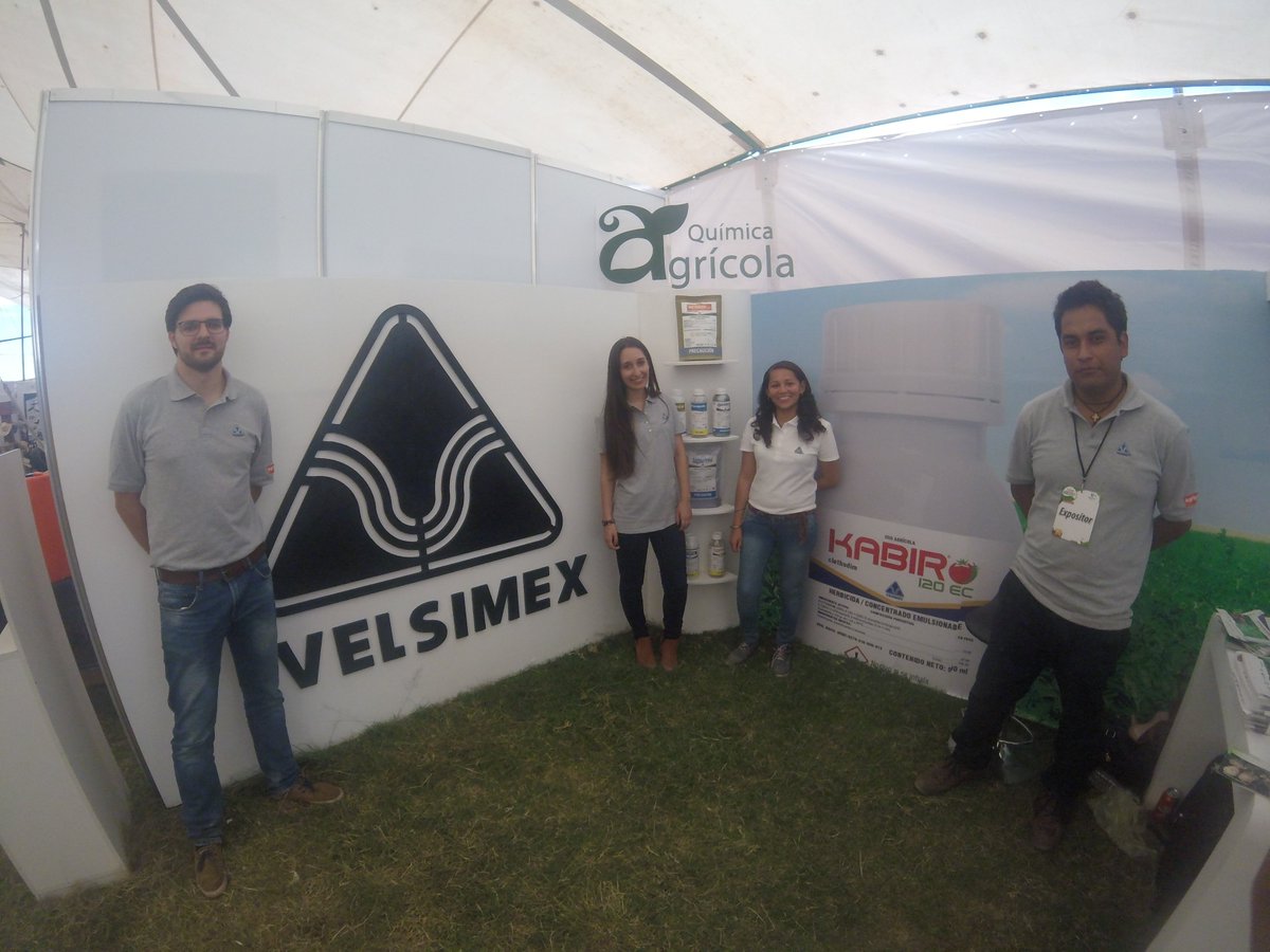 Velsimex's tweet photo. Velsimex presente en la Expo Hortícola Puebla 2016!!
#VELSIMEX #Alimentemoselfuturo https://t.co/H2uEMKGe3t