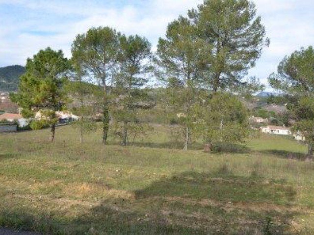 agence_i's tweet photo. Nouveau: A vendre - Terrain - Le val (83143) - 1 099m²: https://t.co/3ebgR5weGH https://t.co/yHpduUhdNA