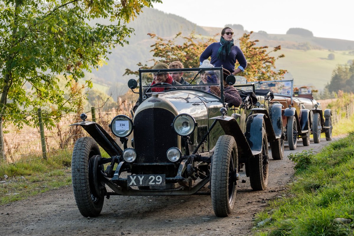theGaryClarke's tweet photo. Full gallery of images from the weekend's @VintageCarClub #WelshTrial now online at: https://t.co/CRPsjVrdTP https://t.co/riLXE6uczi