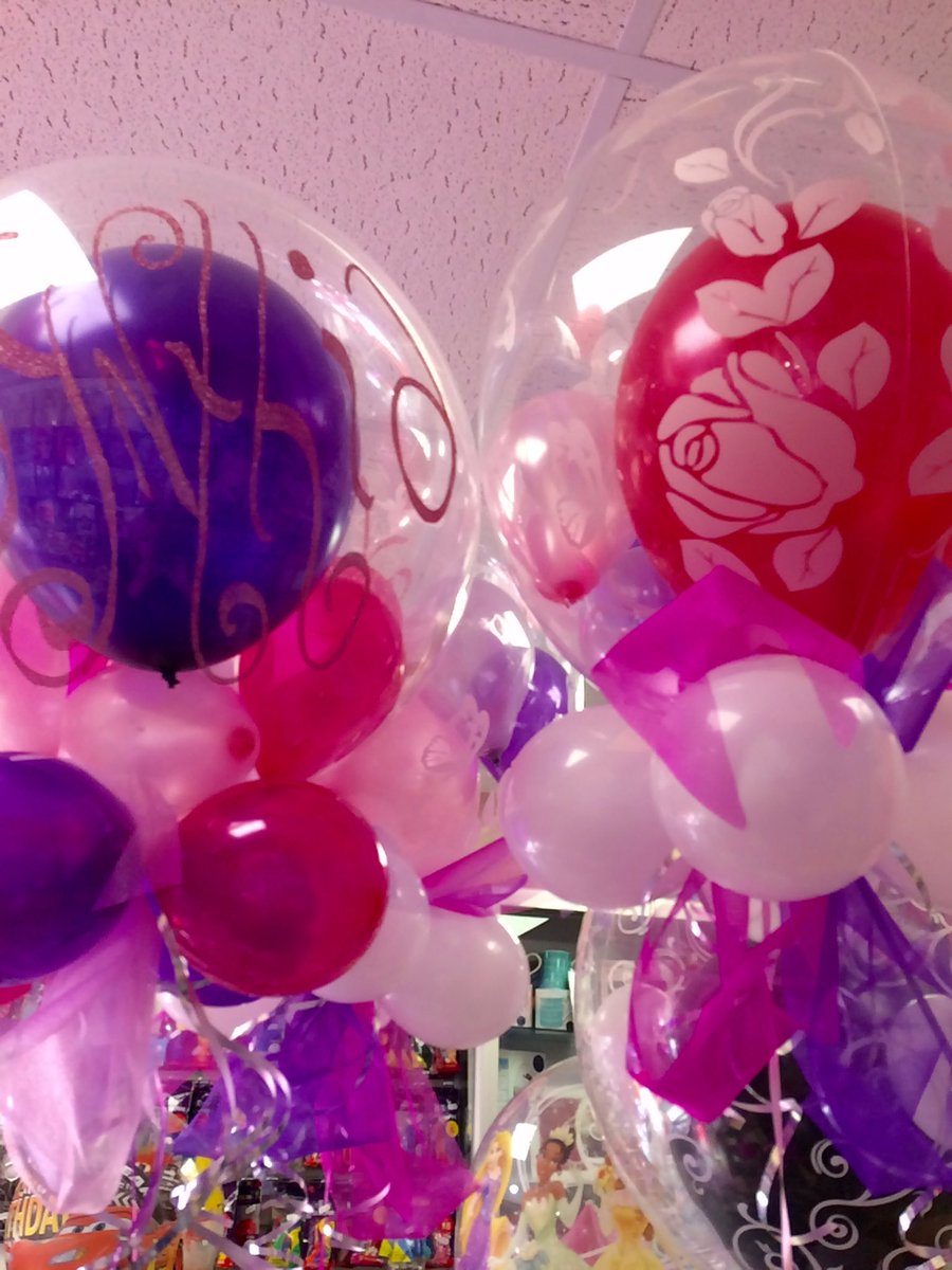 fromtheheartRED's tweet photo. Beautiful colours for Cynthia's 70th. #fromtheheart https://t.co/T9nqdJp2Yw