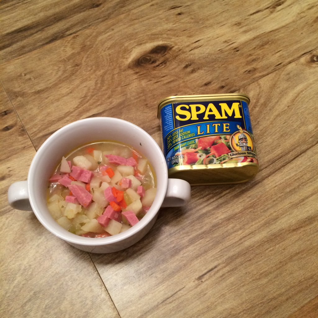 gretchen400's tweet photo. @SPAMbrand #SPAMLite flavors our potato soup! https://t.co/X1sHYoQQXC