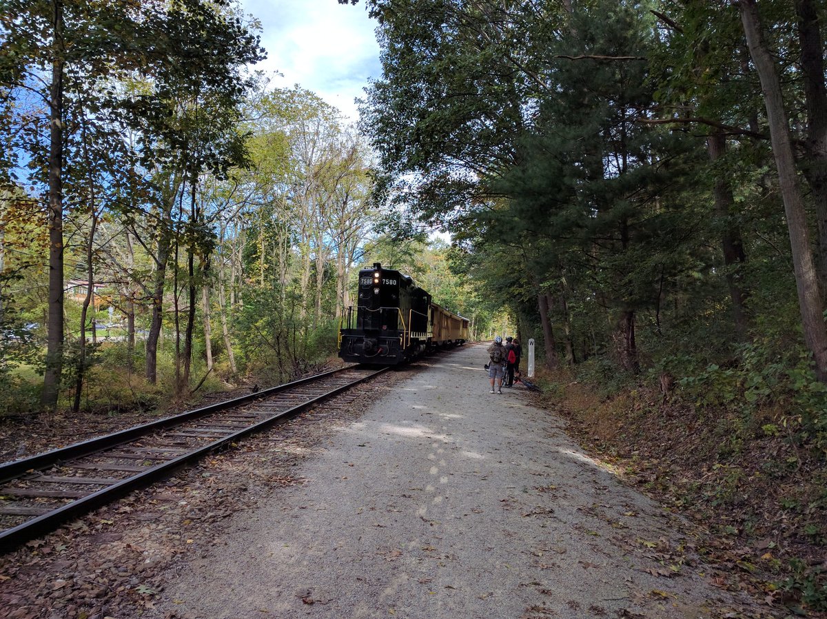 BARSfun's tweet image. BARS cycling on a beautiful trail in Pennsylvania.