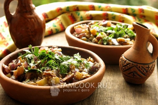 Кучмачи из баклажанов. Смотрите пошагово — iamcook.ru/showrecipe/9745

#рецепт #обед #еда