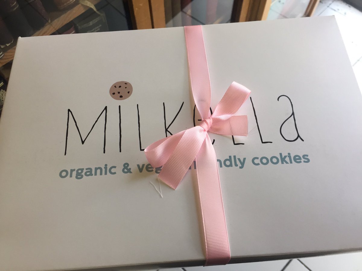TaniaDArizpe's tweet photo. Para Oaxaca!! #FelizLunes #tripgoals #cookiestogo @MilkellaMX https://t.co/roZhB6ae5t
