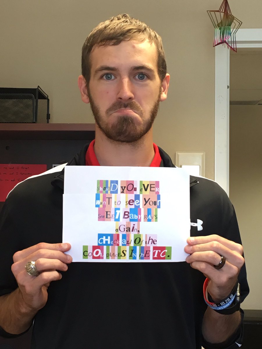 TECHniquesTTU's tweet photo. Attention! @WreckemTaylor is looking for his BBQ sauce somewhere "cool" in the TC! Get a sticker if you turn it in! #TCFall16 https://t.co/RuUoyywdIJ