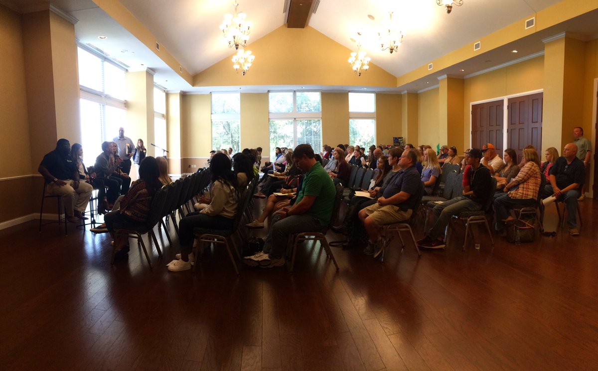 ETBUAdmissions's tweet photo. Awesome Etbu Preview! Missed out today? Check out our website for our next preview events. We hope to see you on The Hill soon! https://t.co/tC0A2km9GY