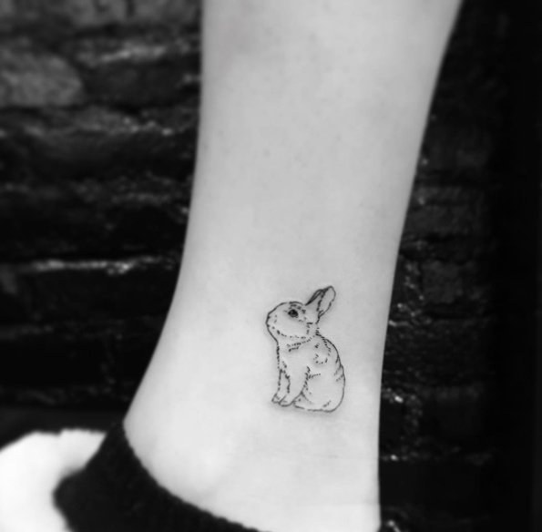 Update more than 124 tiny rabbit tattoo super hot