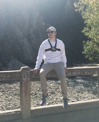 ROInterns's tweet photo. Welcome @Arbet_006 to the @ROInterns program this fall. Look forward to seeing you! #interns #creative https://t.co/wkXjogoF3f
