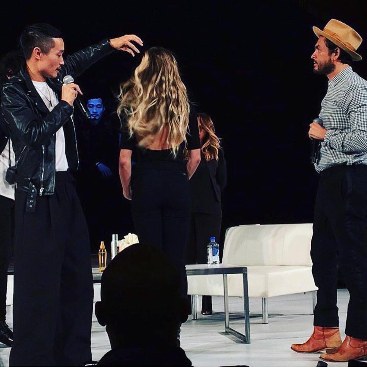 RamirezTranHair's tweet photo. Taking the stage at @IntercoiffureAC.
#icamoments #ramireztran https://t.co/uIvm7epHqI