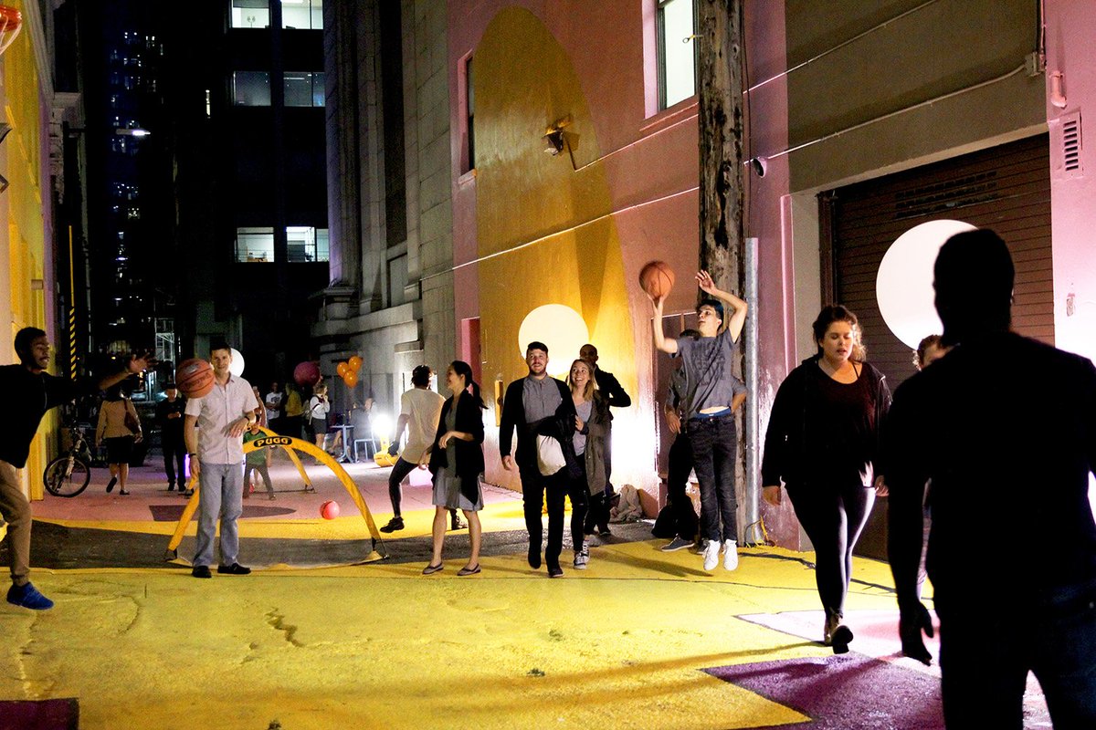 SFUPublicSquare's tweet photo. Bringing back some #POPCrawl highlights! See the full album on our Facebook page. @PPS_Placemaking #VIVARobson @CityofVancouver @hcma https://t.co/oLs3BZeLOR