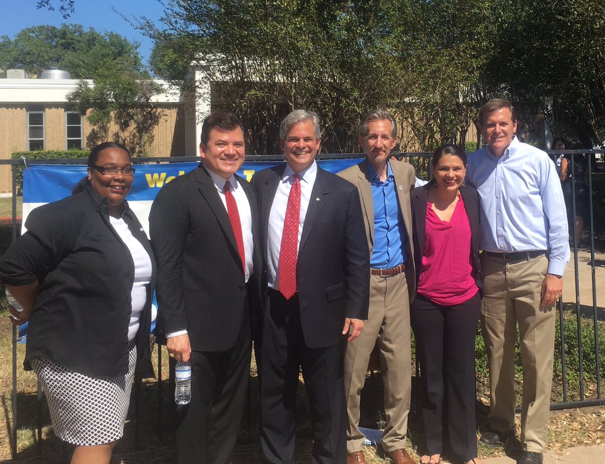 aisd_supt's tweet photo. So #AISDProud to be part of this incredible group! #csrising @MayorAdler @EdAustin_TX @AustinVoices https://t.co/9U4t7soPnc