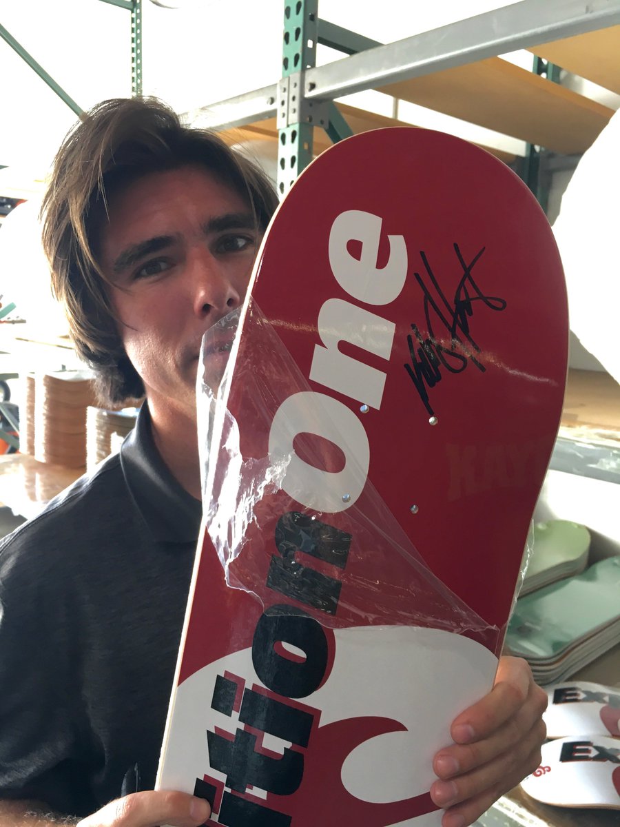expeditionone's tweet photo. .@KellyHart signing a few of the Original E's. Available in store and on https://t.co/wqOignAcEO now. https://t.co/UnspmcgYfa #expeditionone https://t.co/F5ZGNFU4c9