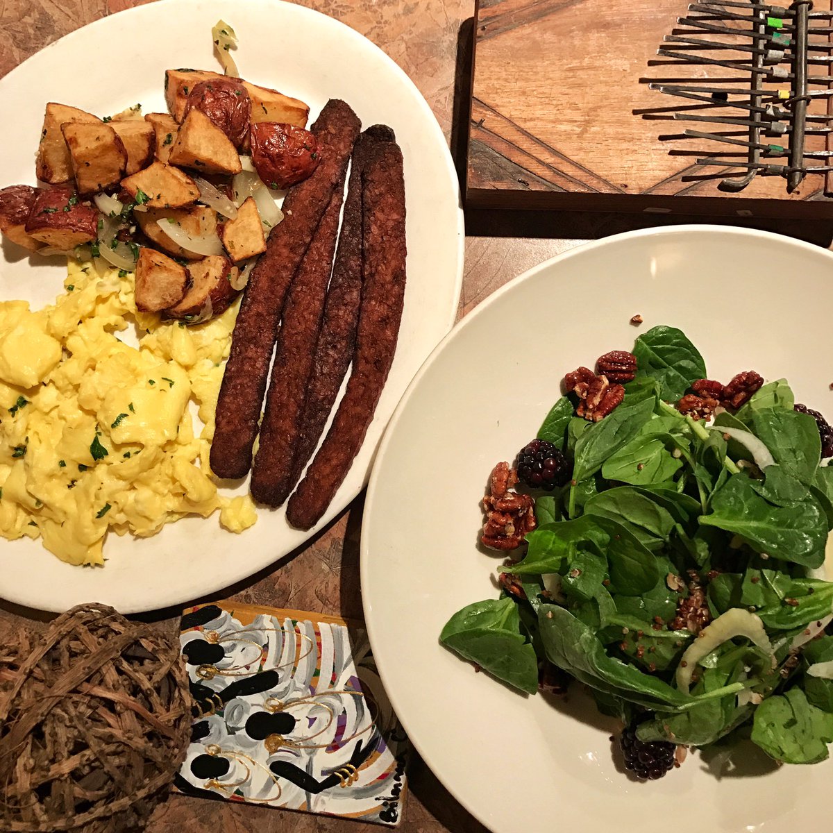 Nomming on <a href="/MuleboneDC/">Mulebone</a> brunch while doing work ✔️