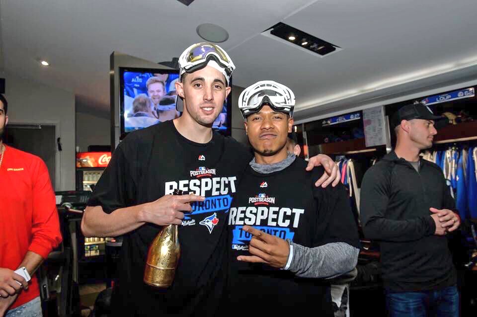 STR0's tweet photo. Talked about it, then real life'd it. For real! #strochez @BlueJays https://t.co/Lnp8tuoyCv