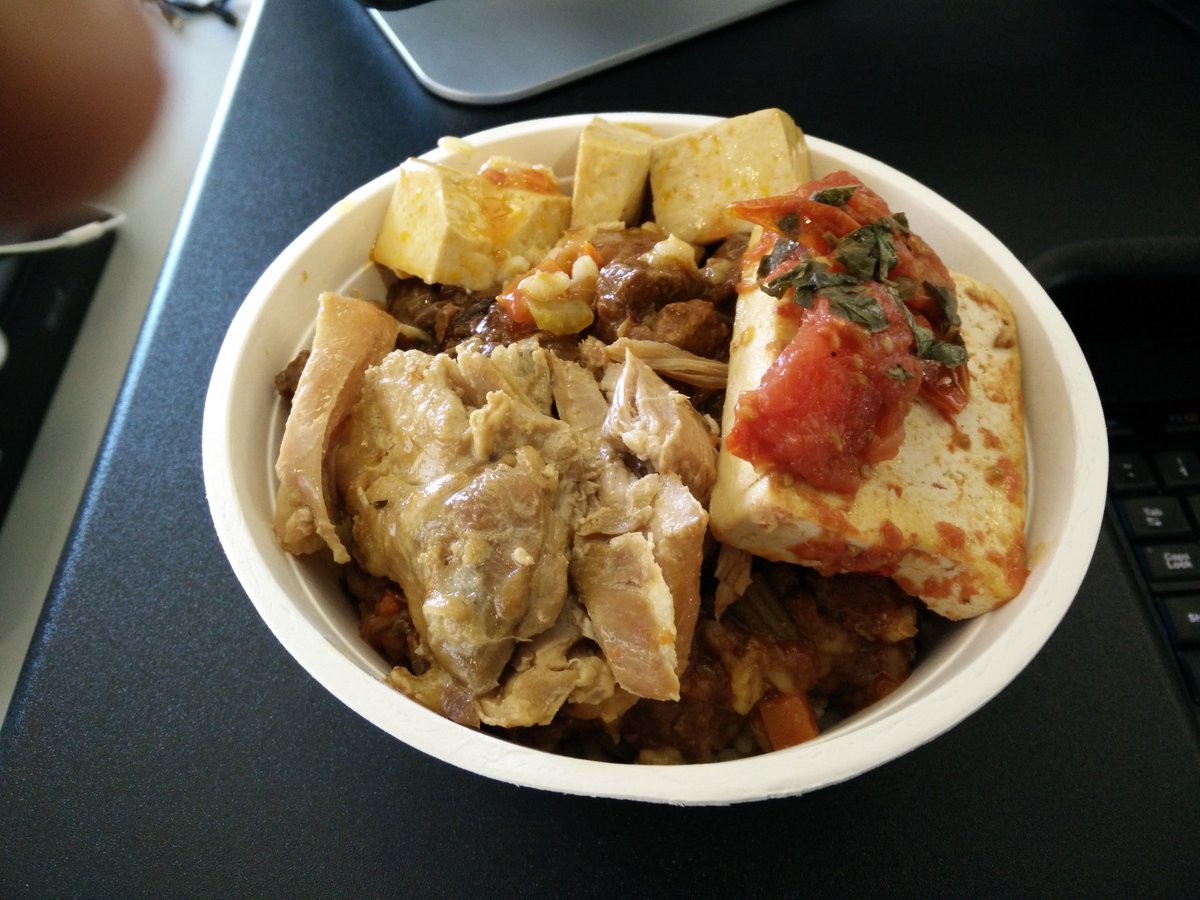 lamslunch's tweet photo. Lunch from Katia's Kitchen: Beer braised beef and barley stew, braised chicken, wild rice pilaf, seared tofu, and tofu stew. https://t.co/RnrUPzDQdN
