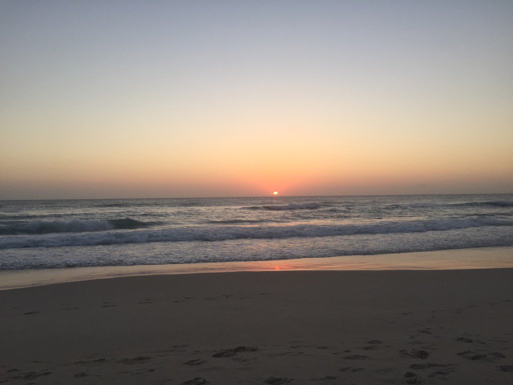 gerrycam2000's tweet photo. Our office today for Natalia's weather challenge @TheTodayShow https://t.co/CZ0Dkzt07G
