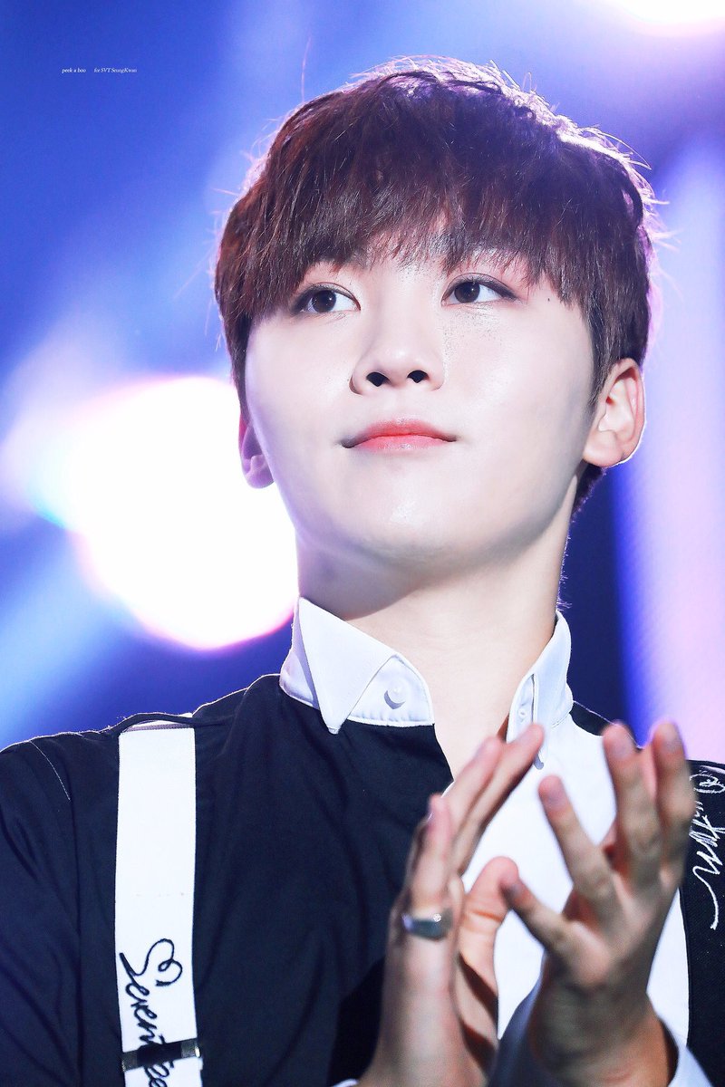 SeventeenPics's tweet photo. https://t.co/gChiUQ0qdu
