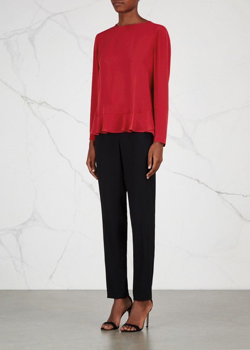 HarveyNichols's tweet photo. Featuring her classic wraps, soft suedes and pops of red, @DVF's latest collection is an autumnal masterpiece: https://t.co/wMfqSKtVMO https://t.co/HCJWq3sNoN