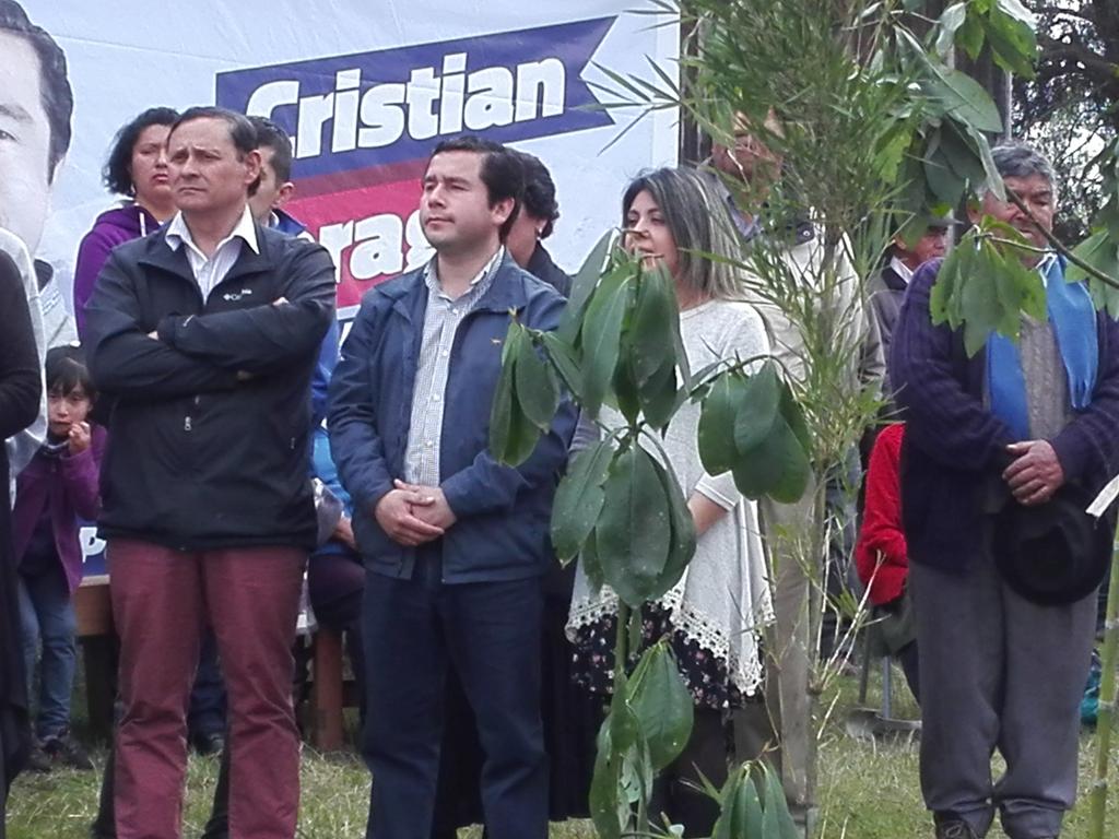 MoragaAlcalde's tweet photo. Cristian Moraga en #rogativa #mapuche #alcalde2016 #cunco https://t.co/yhuXlOCrSM
