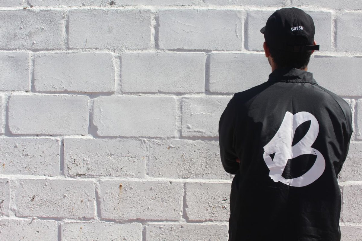 BoyshZA's tweet photo. Get your hands on our extra-lite coach jackets(black or Navy) now, perfect for summer evenings. This week only for R400 https://t.co/ZPocvoBj8M