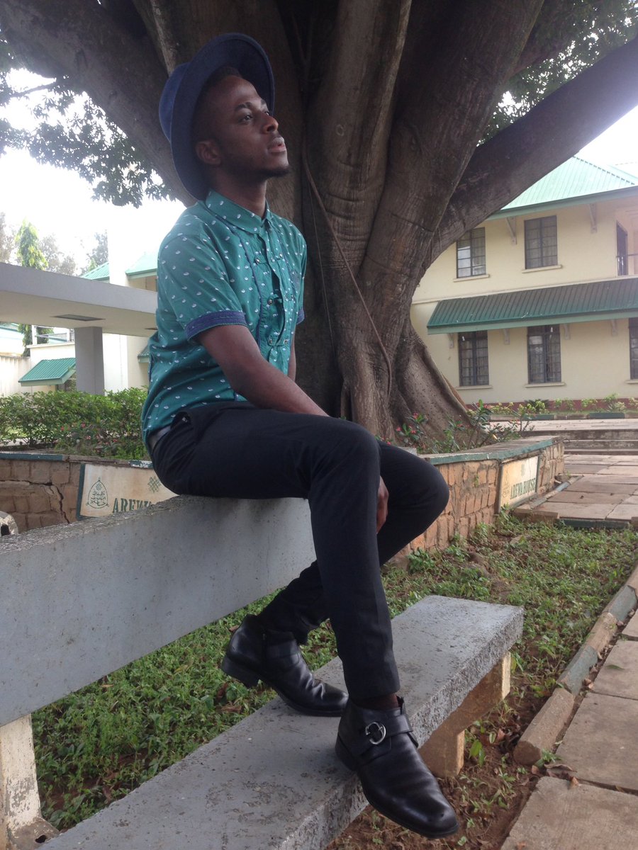 YeashaMedia's tweet photo. #ARWYhotography #ARWY #AtRandomWithYeasha #model #malemodel ##arewahouse #kaduna #nigeria https://t.co/HUQ1NvVTjQ