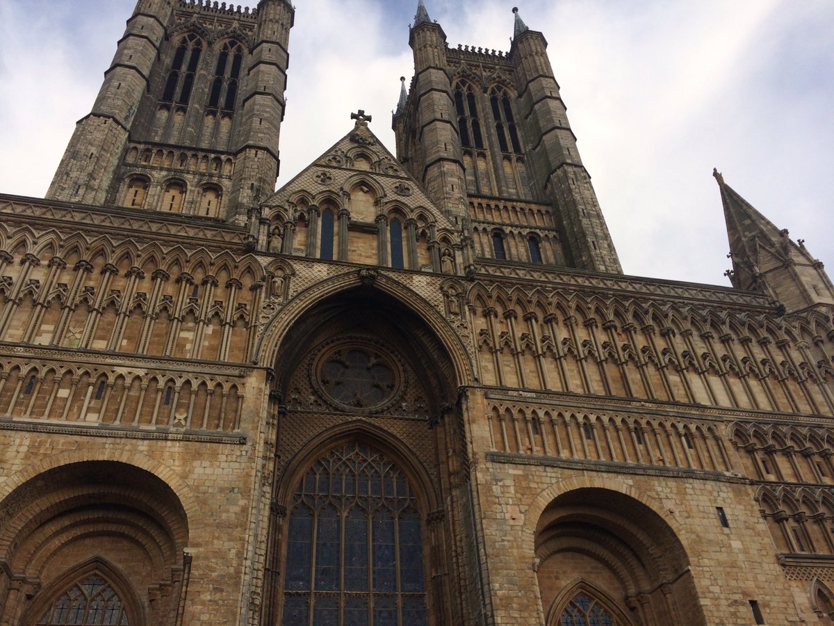 IamBGted's tweet photo. A trip to @MinsterSchool before @BGULincoln Matriculation at #LincolnCathedral https://t.co/uqi8I58k7H