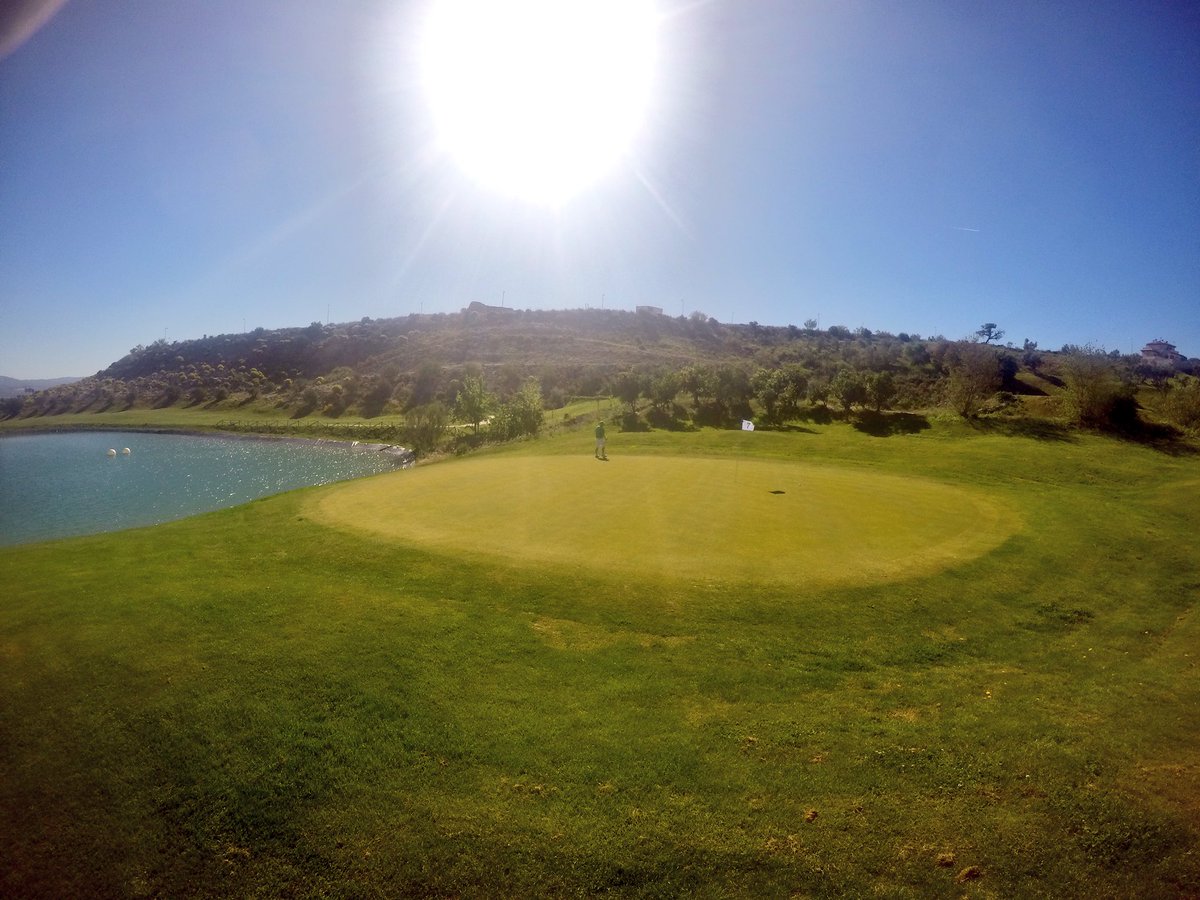 chipsandwedges's tweet photo. @caps704 missing another putt @GolfAntequera #spain https://t.co/B23ZGyAAGH