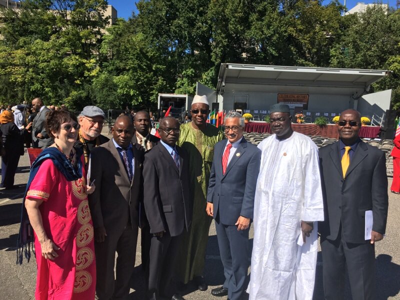 BobbyScott's tweet photo. Joined @GovernorVA, Delegate McQuinn, Richmond Mayor Jones &amp; @BobMcDonnell for the Lumpkin’s Slave Jail Site Development Ceremony today https://t.co/mhQdOigB6R
