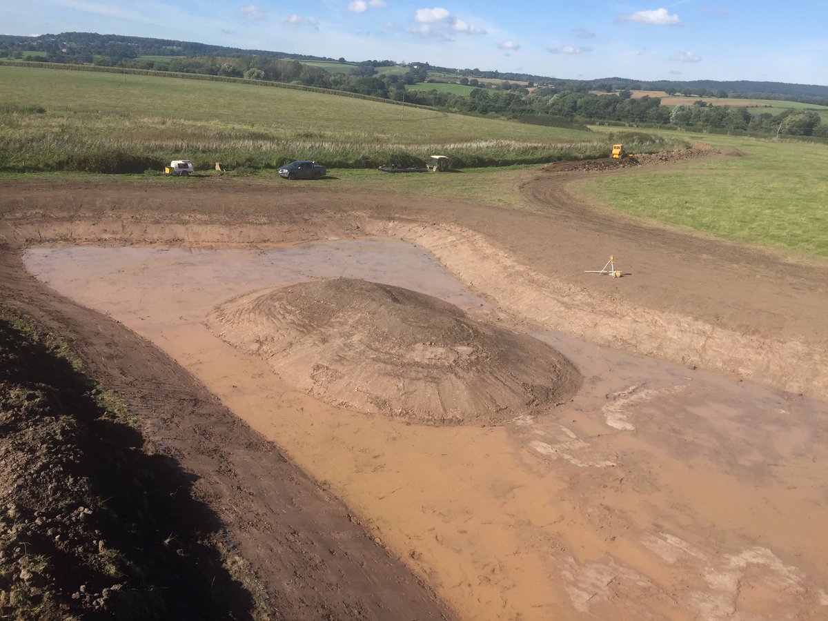 SDGGroundworks's tweet photo. New duck pond coming on nicely. https://t.co/gJ2PBypMba