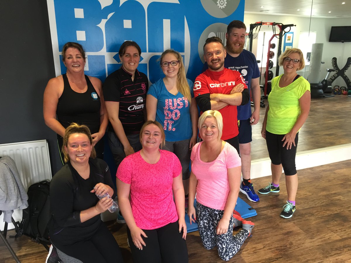 TheBanhusMethod's tweet photo. Evening #CrosbyNet There is a 06:15 #HIIT on tomorrow so I’ll have to say Hello & Goodnight in one go 😊😴 Hope all well #TheBanhusMethod https://t.co/P0dHjXex1J