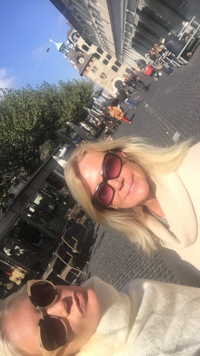 D_Christiansson's tweet photo. Had a lovely day with Mum #alwaysgoodtobehome💖 https://t.co/HhHQNTC70s