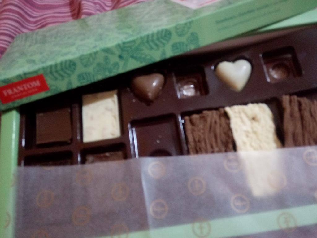 MansillaLauu's tweet photo. No pueden ser más ricoooooos 😍 #Brc #chocolate #frantom https://t.co/mwvdv23oko