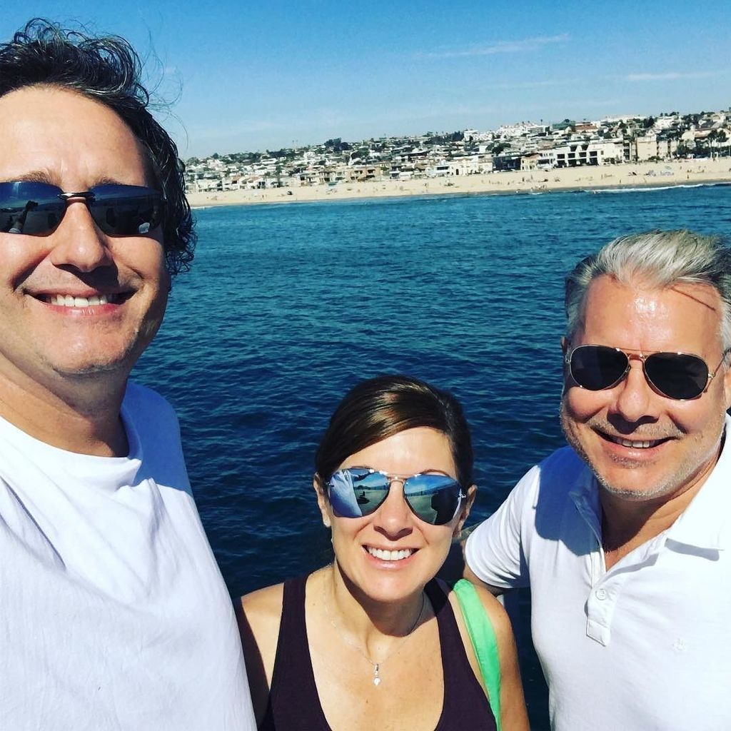 mark_artim's tweet photo. Look who we found in LA! (Our friend Rob) https://t.co/BxqYSoG10d https://t.co/RA7bl6pes2
